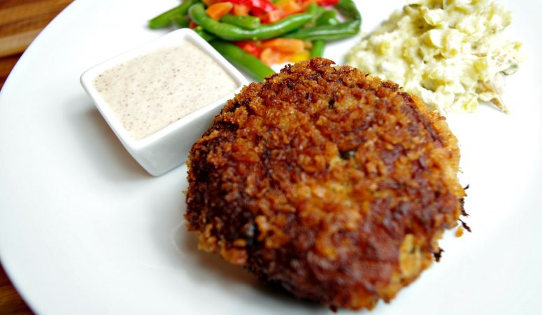 Crab Cakes With Remoulade